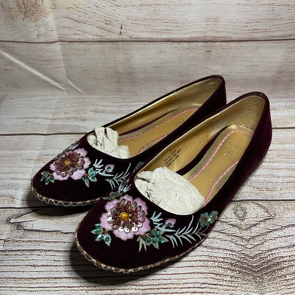 J. Jill Shoes - J Jill Ballet Flats Womens Shoes Ballet Flats Embellished Rhinestones 7 Floral